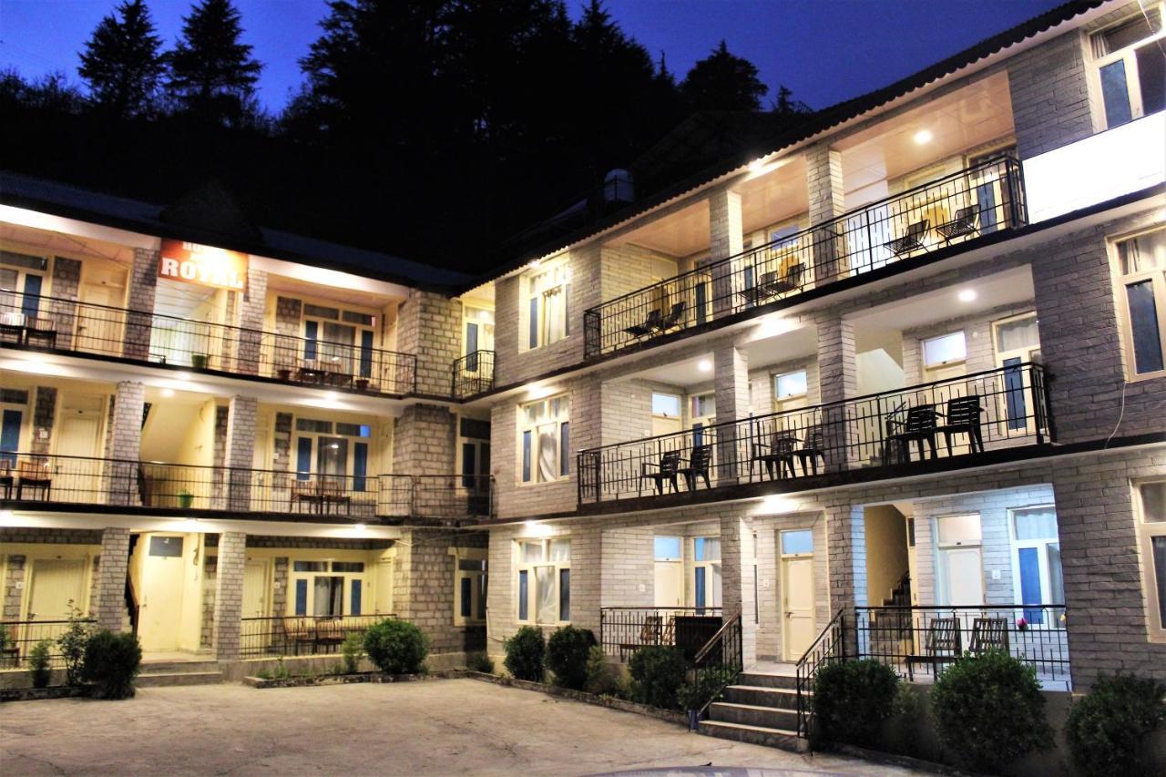 Hotel New Royal Manāli Екстериор снимка