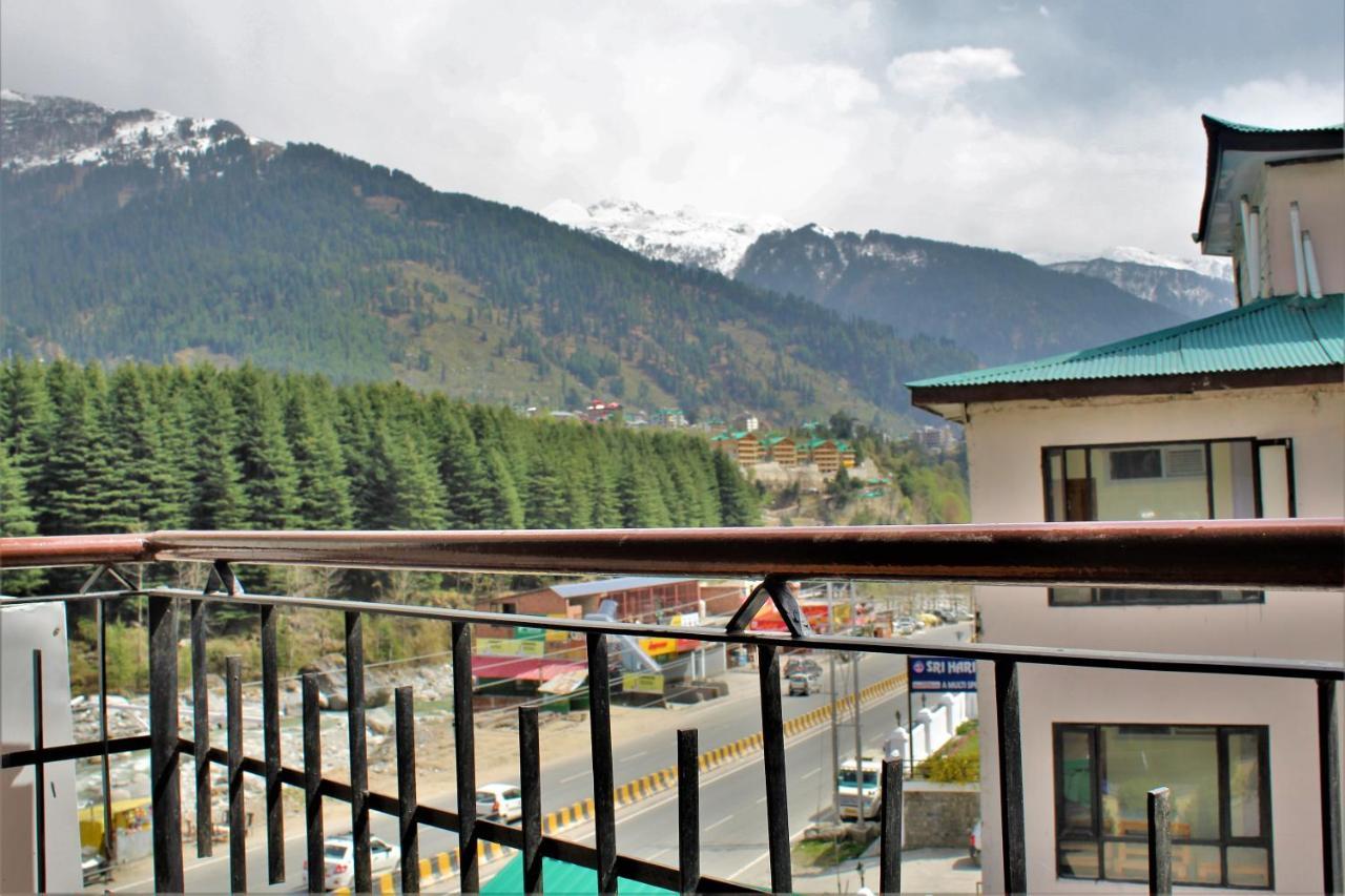 Hotel New Royal Manāli Екстериор снимка